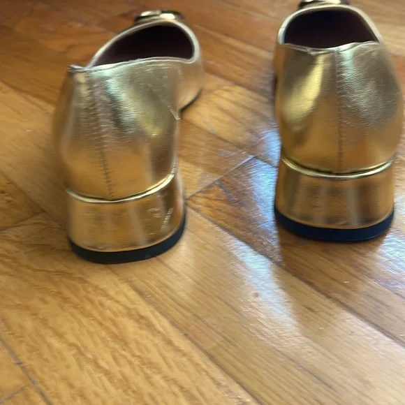 VALENTINO BY MARIO VALENTINO Perla Flare Kitten Heel Pumps. New. Size 6 - Picture 4 of 11